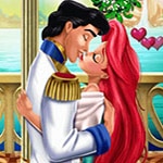 เกมส์เจ้าหญิงนางเงือกแอบจูบกับแฟน Mermaid Princess Mistletoe Kiss