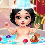 เกมส์อาบน้ำลูกสโนไวท์ Snow White Baby Bath
